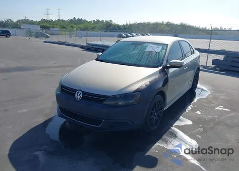 2013 Volkswagen Jetta 2.5L Se from USA, damaged, VIN 3VWDP7AJ9DM247515